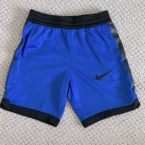 Nike Boys Blue and Black Nike Dri-FIT Shorts Size 6 Medium (5-6 years)